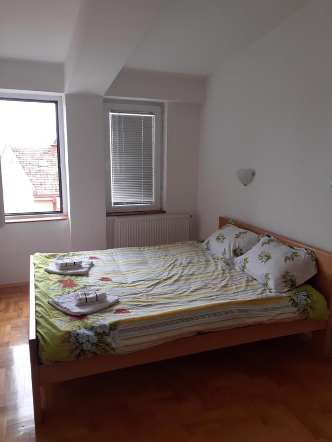 Ballet Apartament Скопье Экстерьер фото